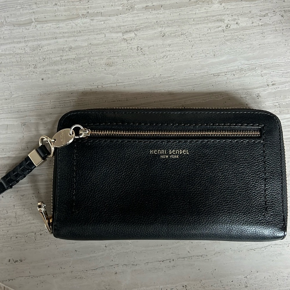 Henri Bendel Large Black Leather Wallet